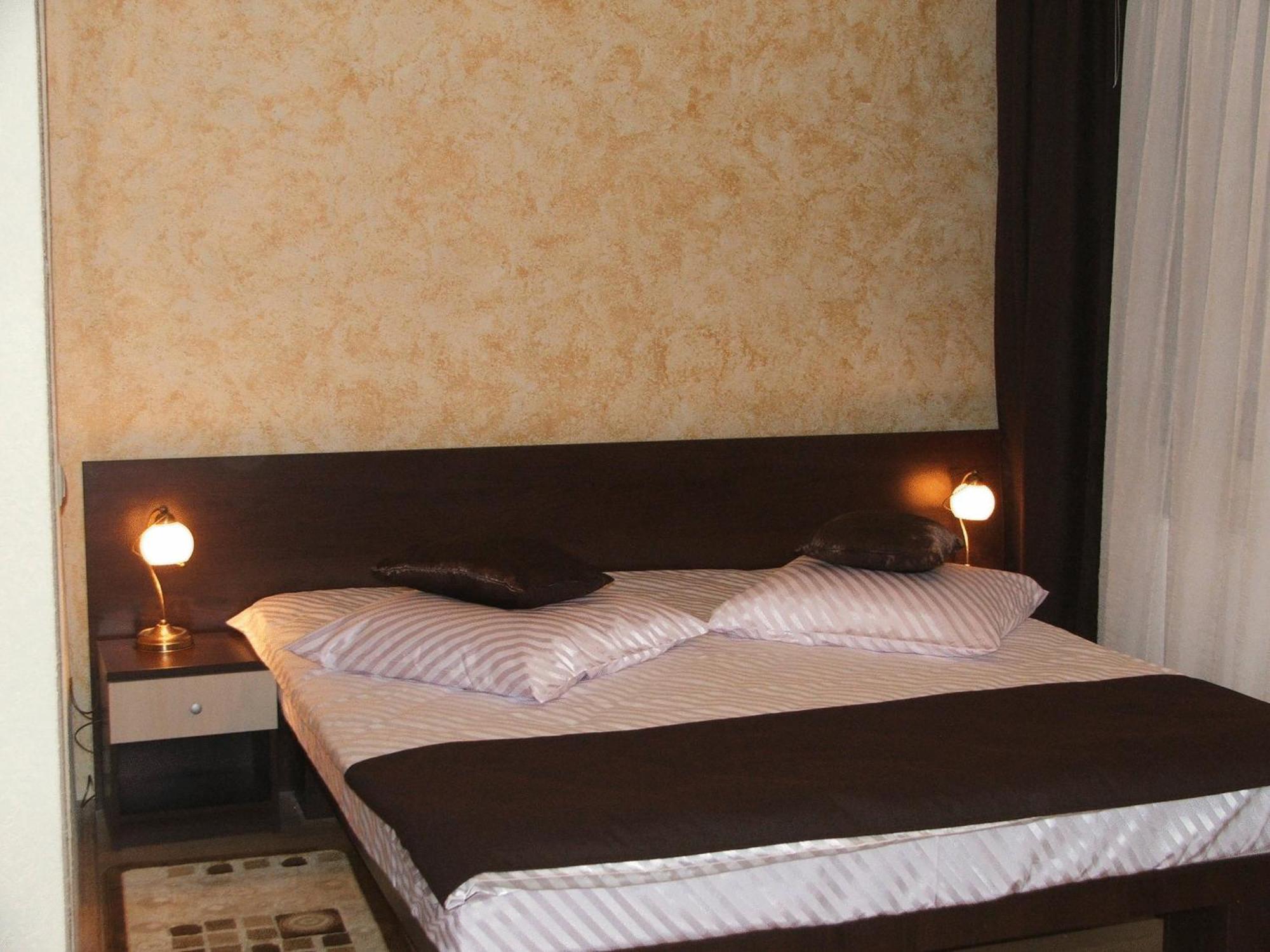 Pension Cleopatra Targu Mures Ngoại thất bức ảnh