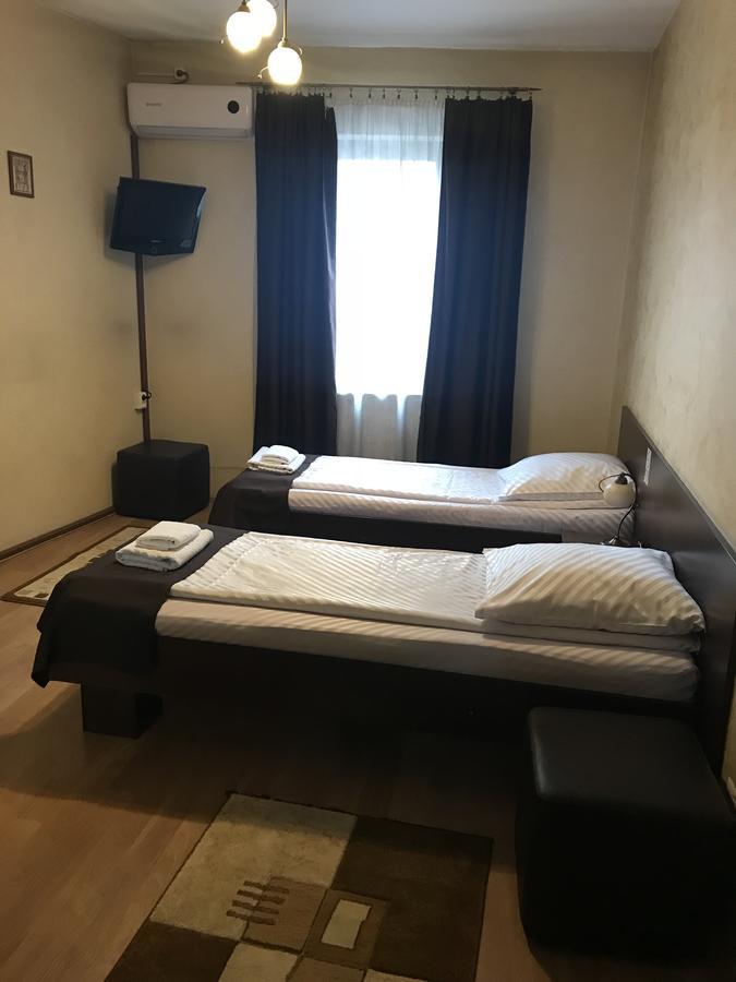 Pension Cleopatra Targu Mures Ngoại thất bức ảnh